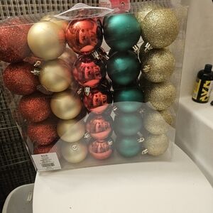 Festive Holiday Ornament Set - Red, Gold, Green